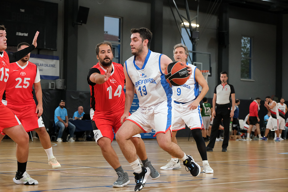 Kurumsal Basketbol Lig'de Kontenjanlar Doluyor...