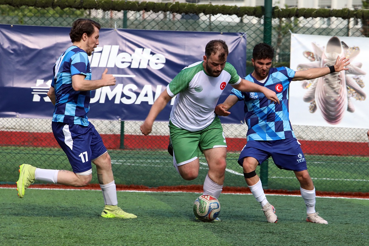 Yarı Final Biletini Kaptan Grup Aldı